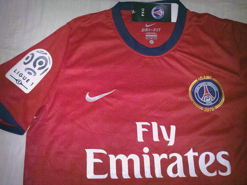 maillots psg exterieur 2010-2011 rétro maillots psg exterieur 2010-2011 rétro