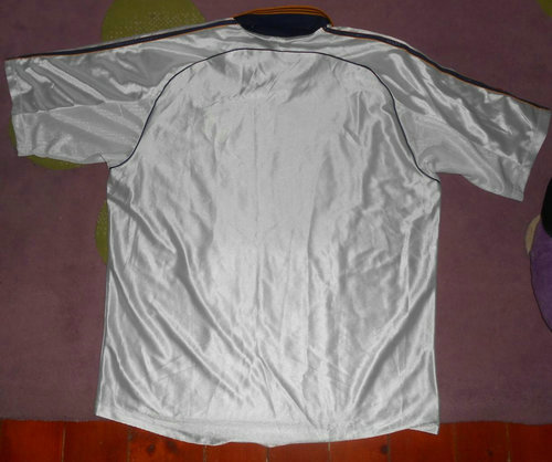 maillots real madrid domicile 1998-2000 pas cher maillots real madrid domicile 1998-2000 pas cher