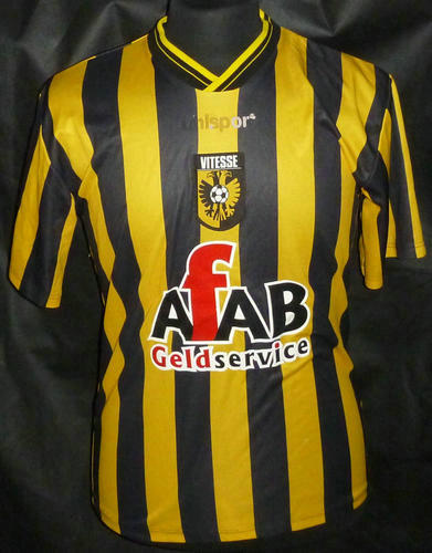maillots vitesse arnhem domicile 2004-2005 rétro